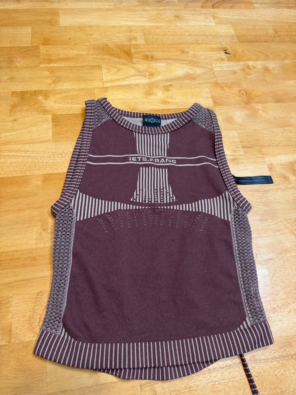 Iets-Frans Sleeveless Performance Tank Top - Burgundy